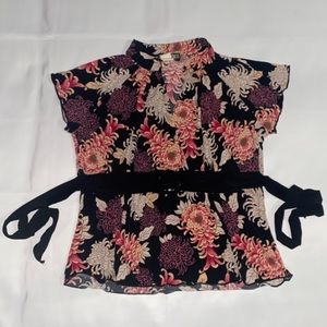J.T.B. Petite Floral Print Y2K Short Sleeve Blouse w/ Buckle & Tie Strap
